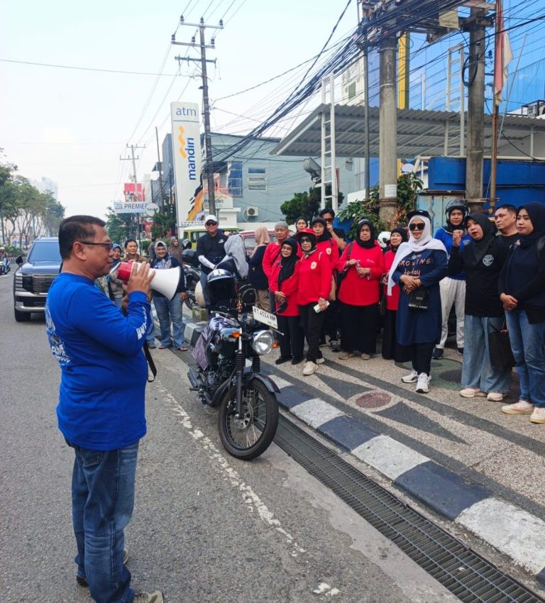 Foto pada laporan FaktaNusa: Bekal Penting dari TPA Manggar, Alumni Belajar Mengelola Sampah